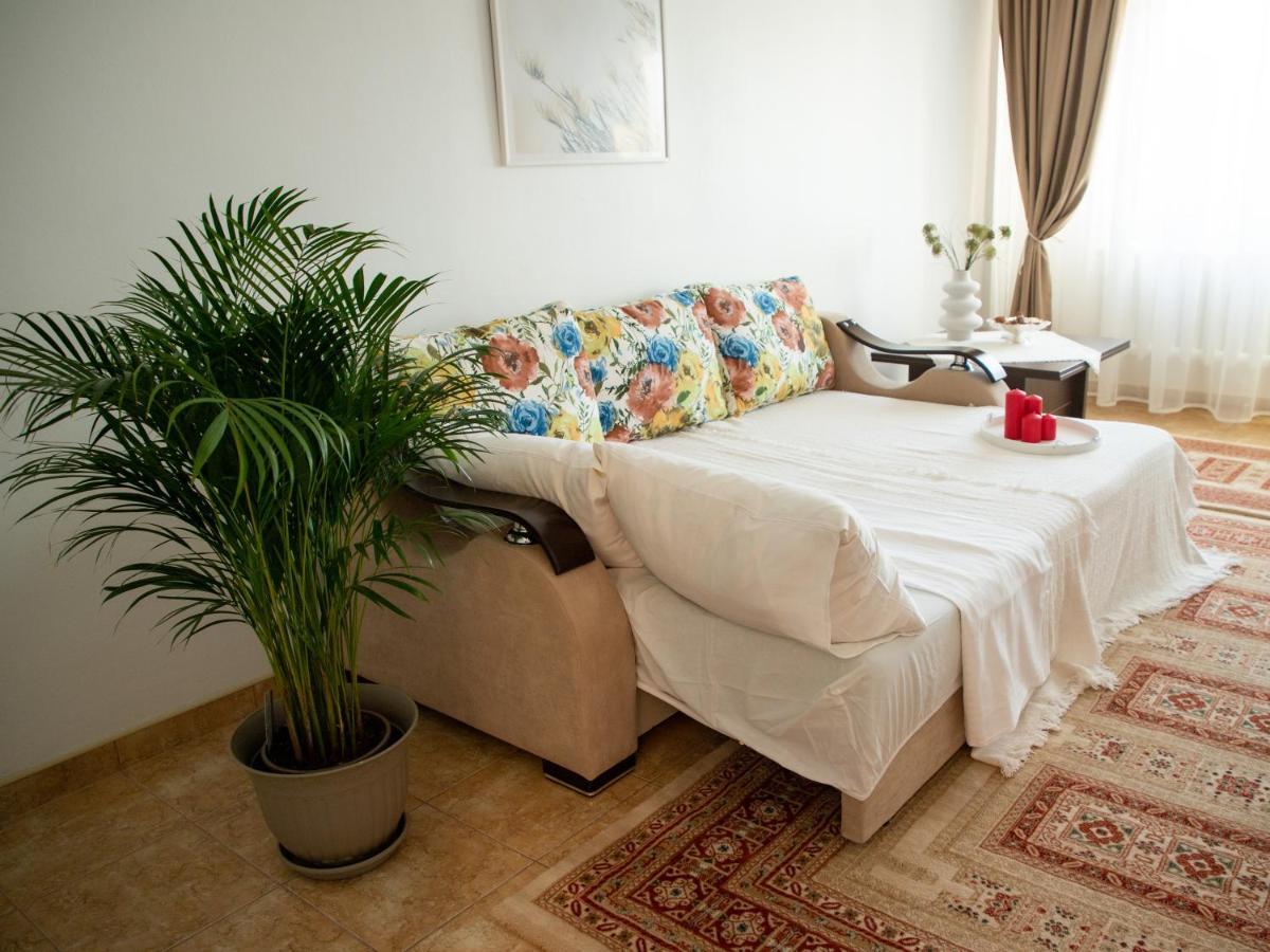 Marin Apartment Constanţa Eksteriør billede